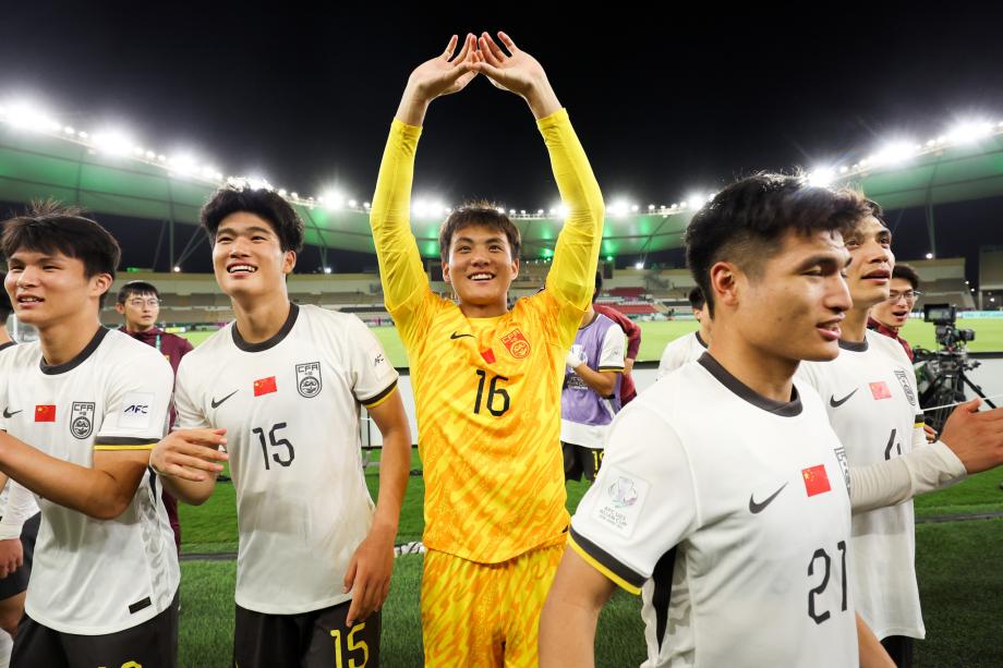 开云官网-彭啸向余望王钰栋破门 U23国足3-0越南晋级决赛